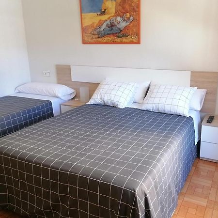 Hostal La Reina ซามอรา ภายนอก รูปภาพ